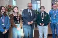 Neder-Betuwse scholieren debatteren over stevige stellingen